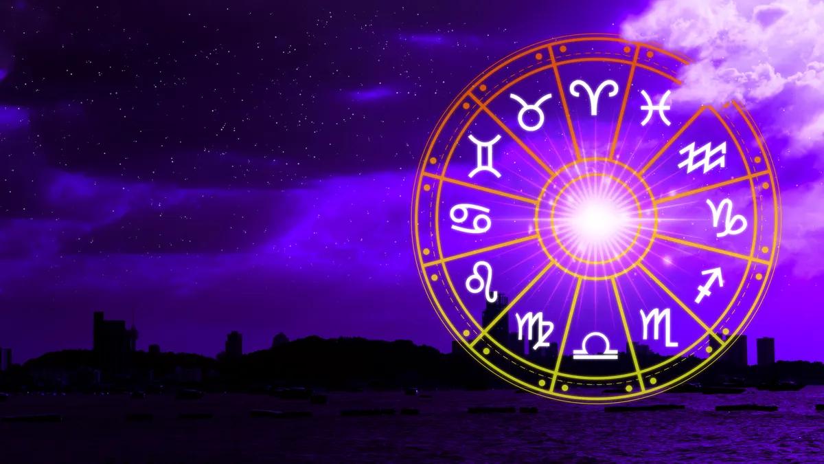 saturn return in aquarius: zodiac wheel night sky illustration for this article